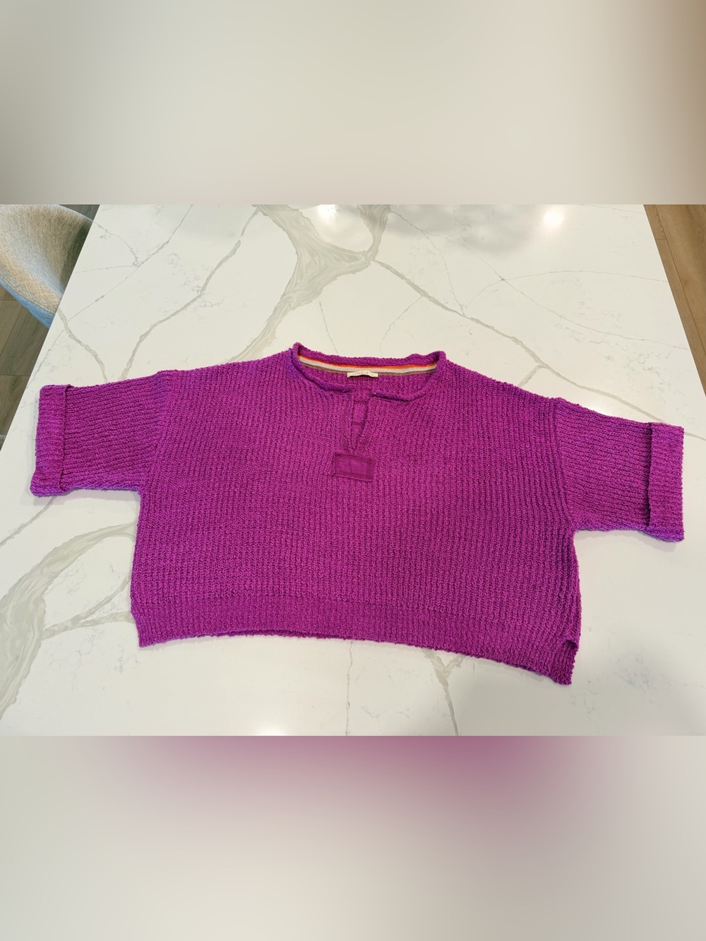ILLA ILLA Cropped Crew Sweater - Fuchsia